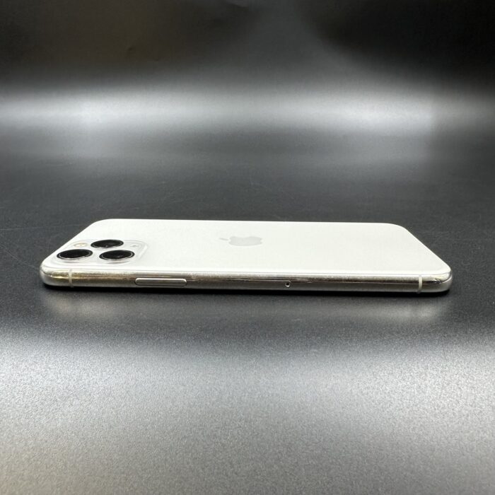 iPhone 11 Pro 64GB Silver - Image 2