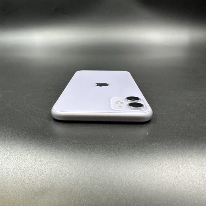 iPhone 11 128GB Purple - Image 5