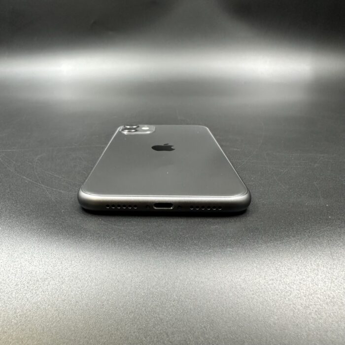 iPhone 11 128GB Black - Image 3