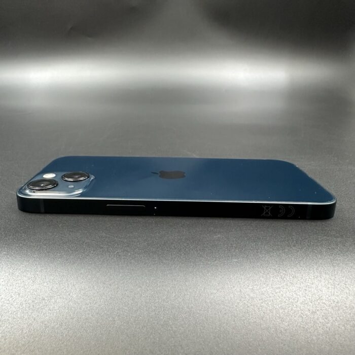 iPhone 13 128GB Midnight - Image 2