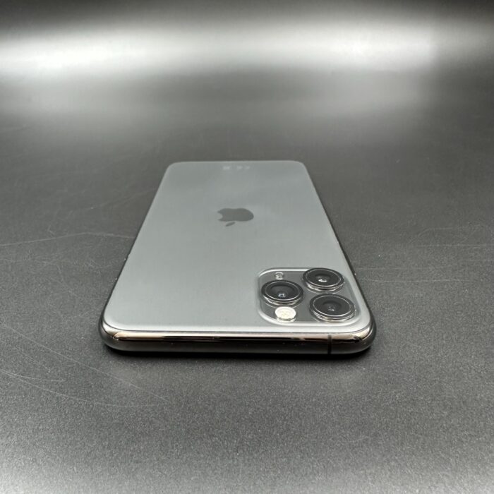 iPhone 11 Pro Max 64GB Space Grey - Image 5