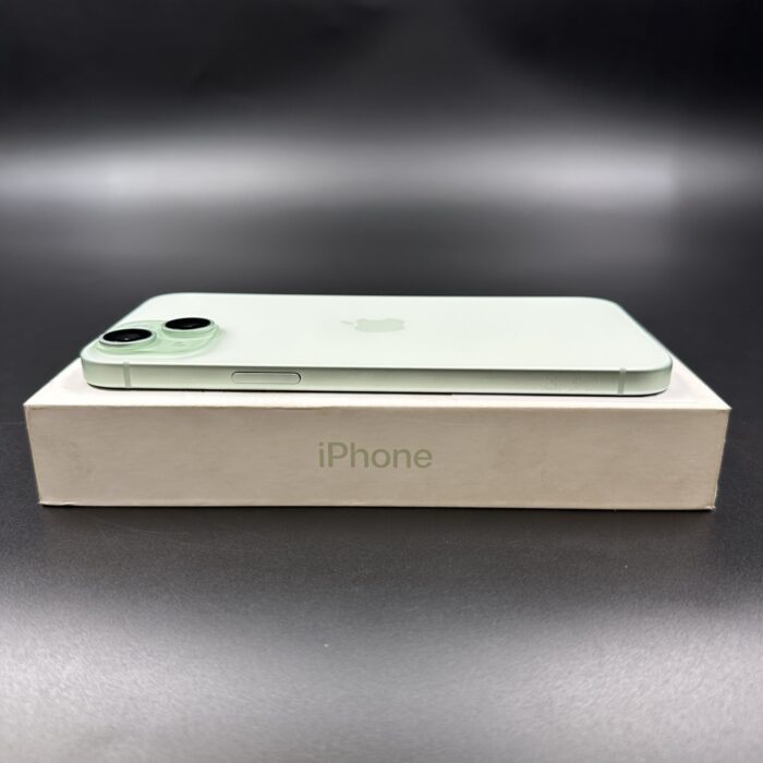 iPhone 15 Plus 256GB Green - Image 3