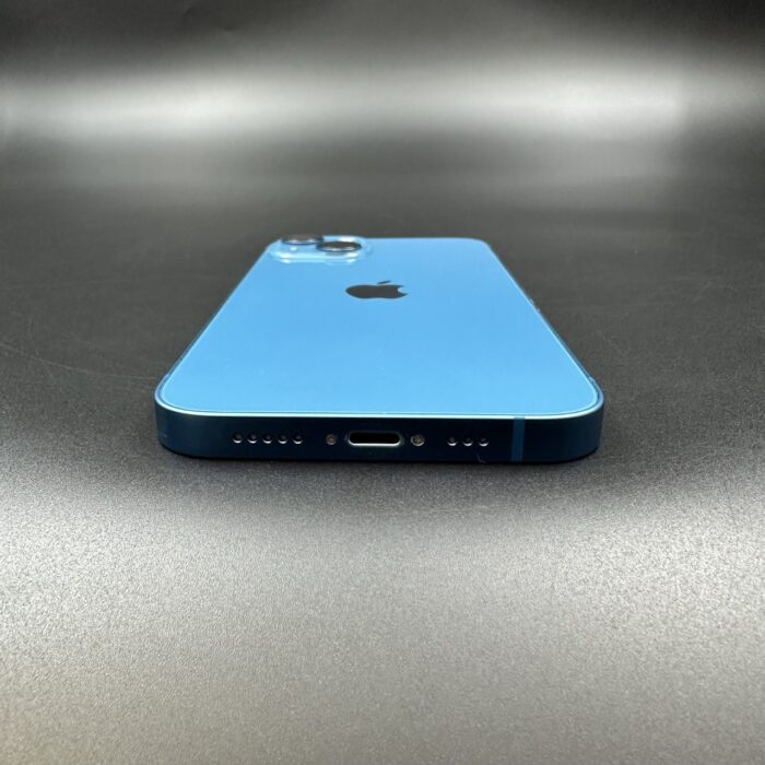 iPhone 13 128GB Blue - Image 3
