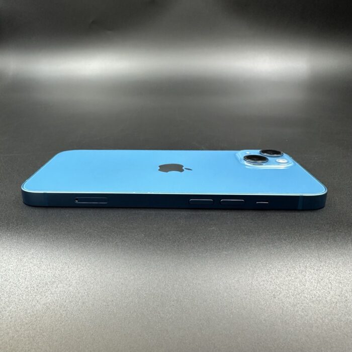 iPhone 13 128GB Blue - Image 4