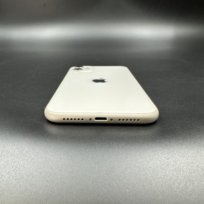 iPhone 11 128GB White - Image 3