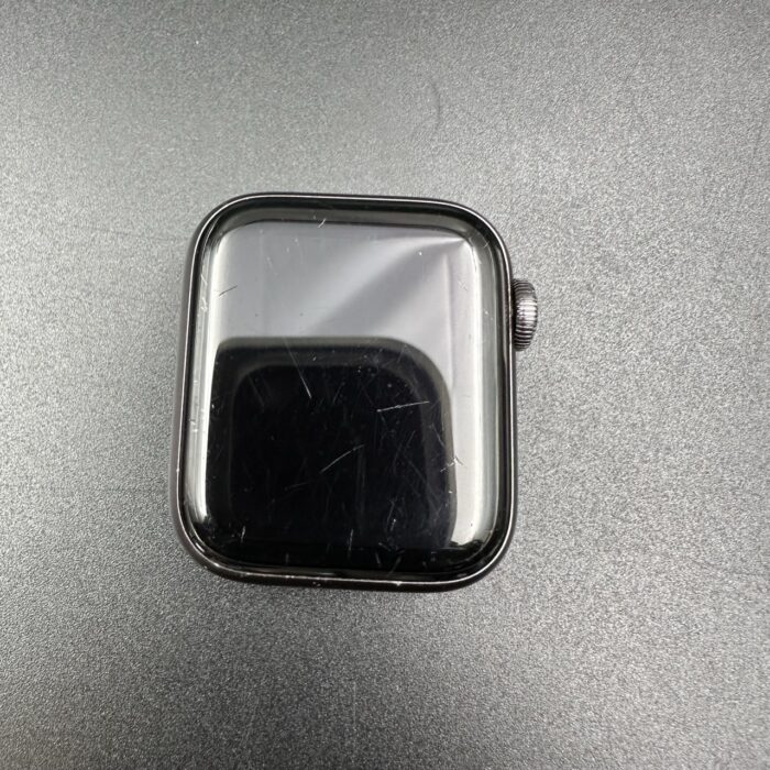 Apple Watch Series 6 40MM Space Grey - Image 6