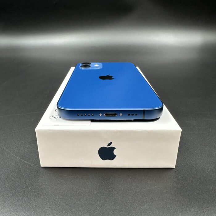 iPhone 12 64GB Blue - Image 4
