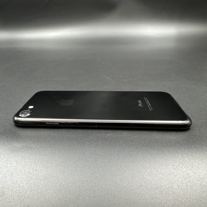 iPhone 7 128GB Jet Black - Image 2