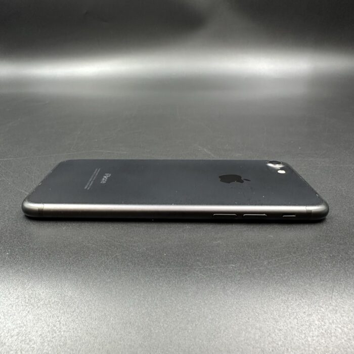 iPhone 7 128GB Black - Image 4