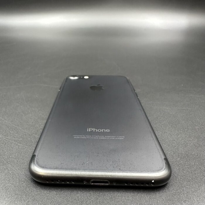 iPhone 7 128GB Black - Image 4