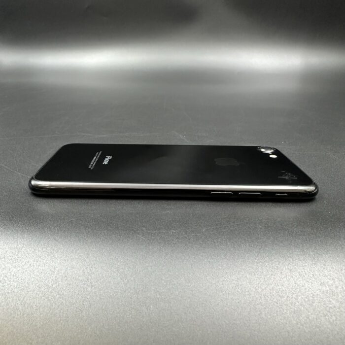 iPhone 7 128GB Jet Black - Image 5