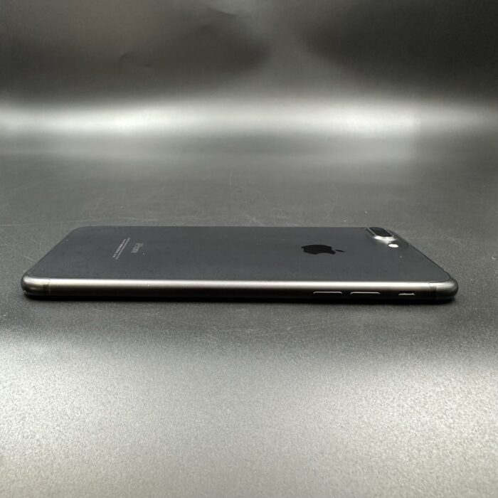iPhone 7 Plus 128GB Black - Image 4