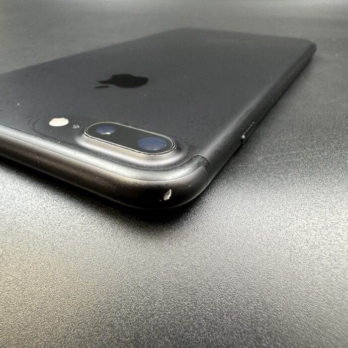 iPhone 7 Plus 128GB Black - Image 6