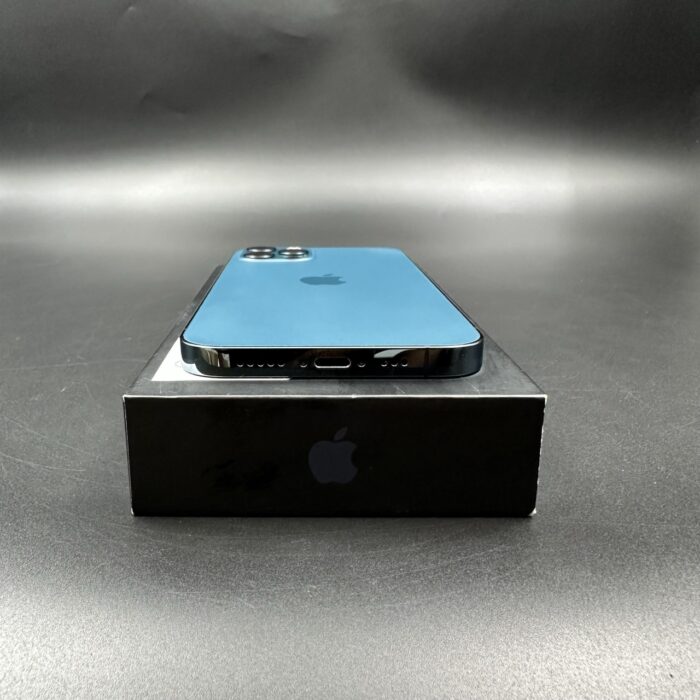 iPhone 12 Pro 256GB Pacific Blue - Image 4