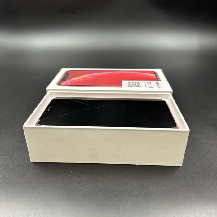 iPhone XR 256GB (Product) Red (Cracked Back and Front) - Image 2