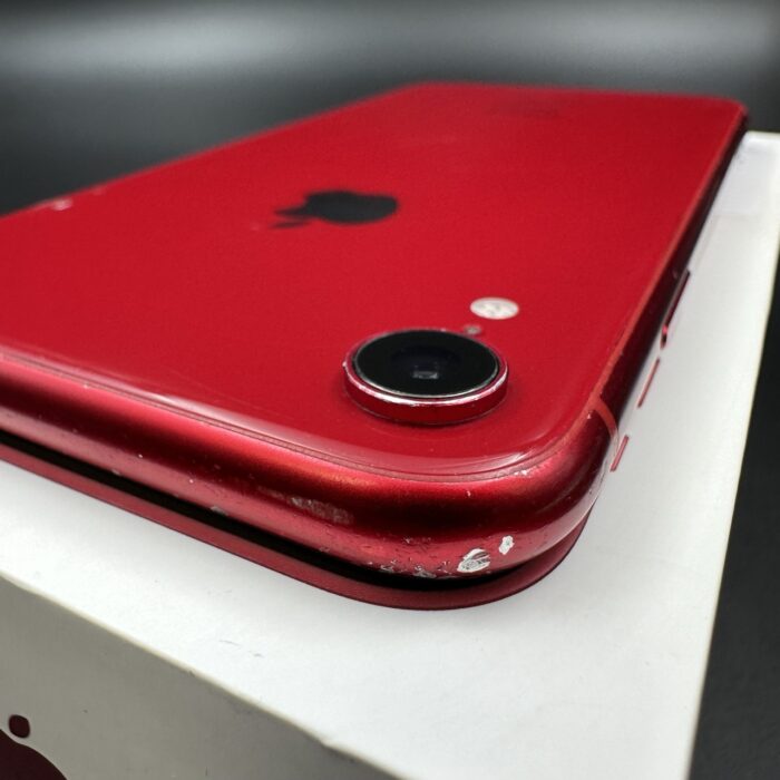 iPhone XR 256GB (Product) Red (Cracked Back and Front) - Image 11