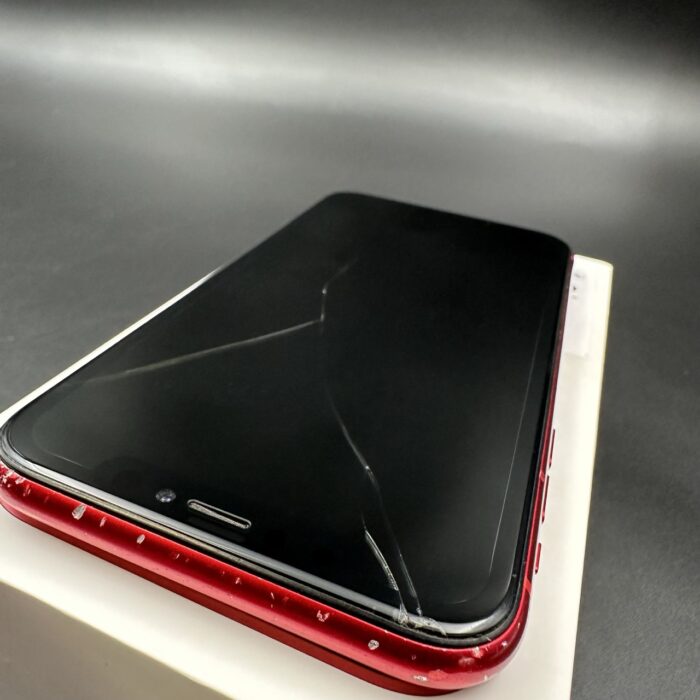 iPhone XR 256GB (Product) Red (Cracked Back and Front) - Image 12