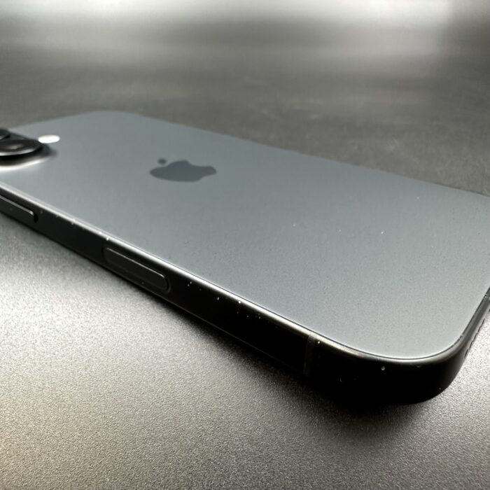 iPhone 16 128GB Black - Image 3