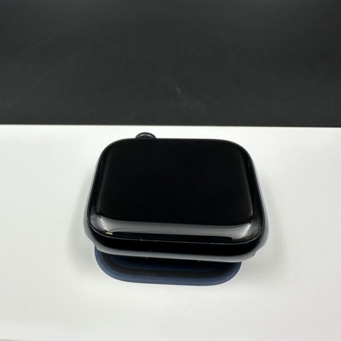 Apple Watch Series 8 45mm Midnight - Image 6