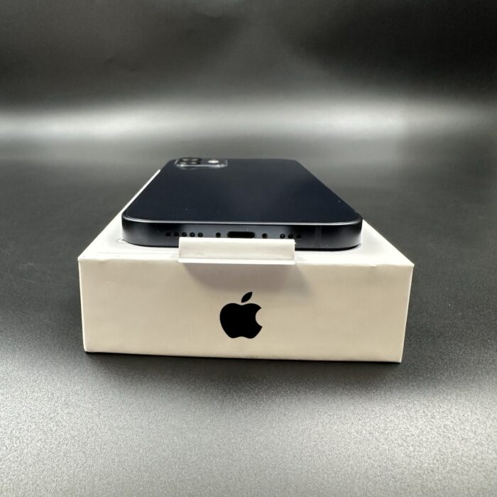 iPhone 12 64GB Black - Image 4