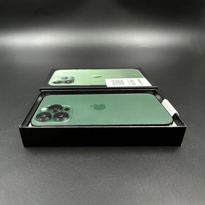 iPhone 13 Pro 256GB Alpine Green - Image 2