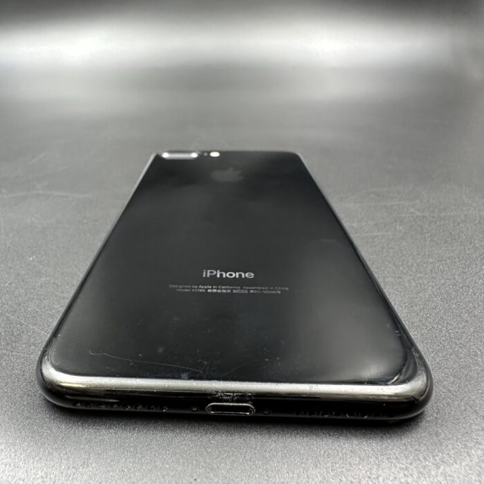 iPhone 7 Plus 128GB Jet Black - Image 3