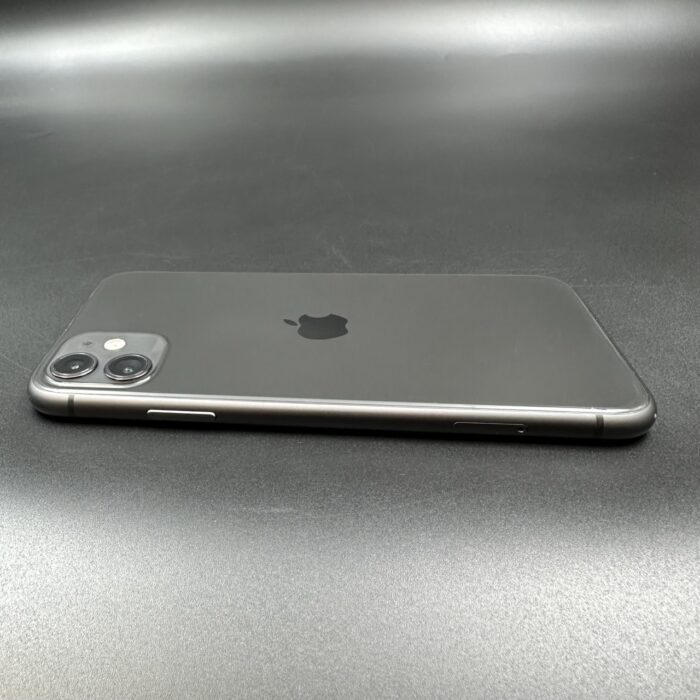 iPhone 11 256GB Black - Image 2