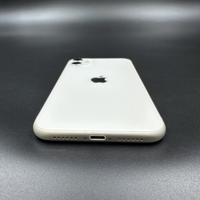 iPhone 11 256GB White - Image 3