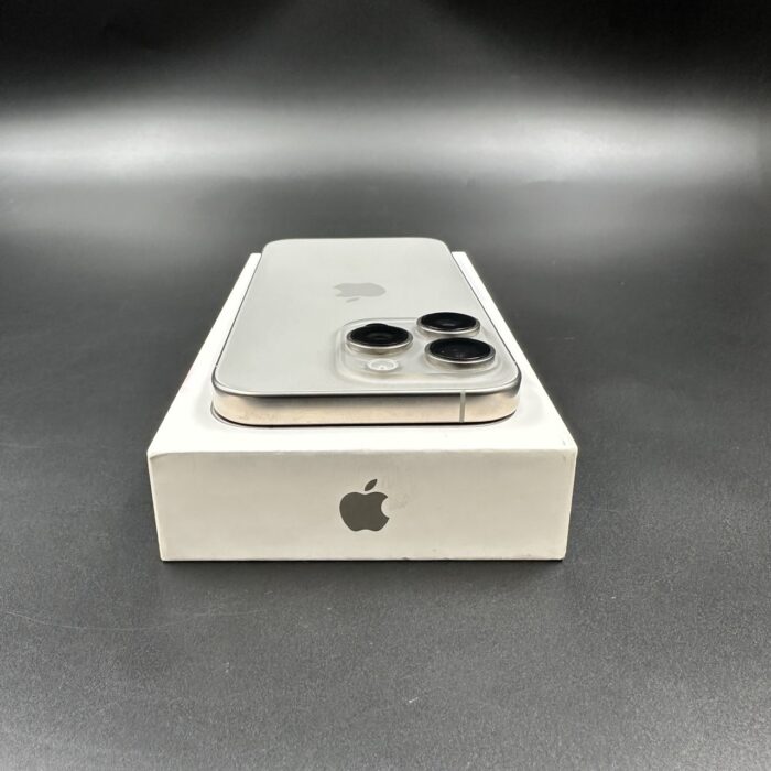 iPhone 16 Pro 256GB Natural Titanium - Image 6