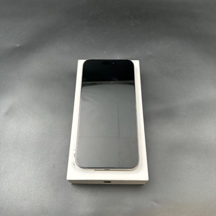 iPhone 15 Pro Max 256GB Natural Titanium - Image 10