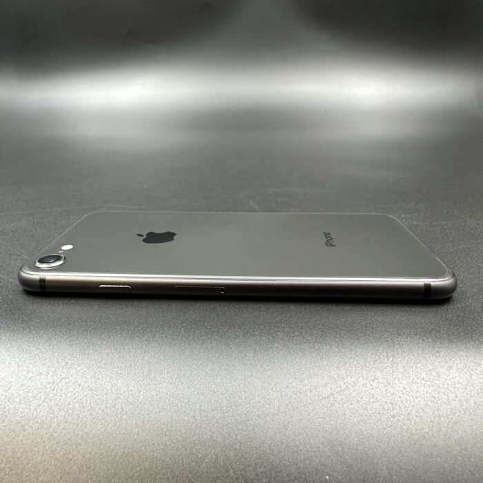 iPhone 8 64GB Space Grey - Image 2