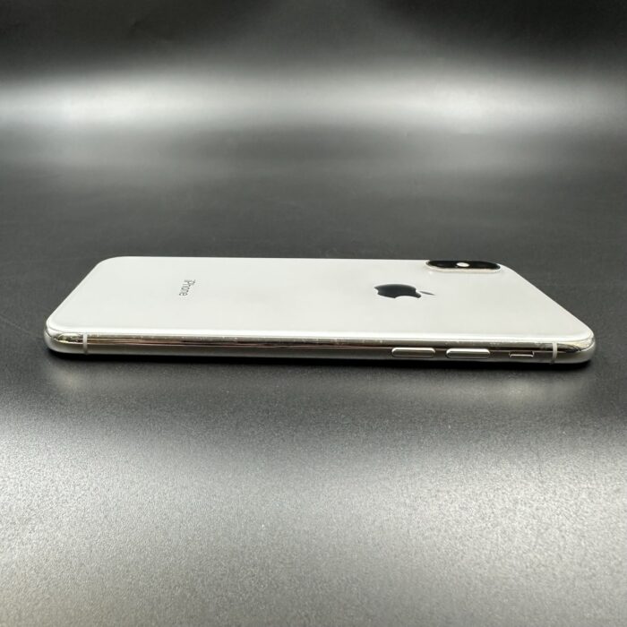 iPhone X 64GB Silver - Image 4