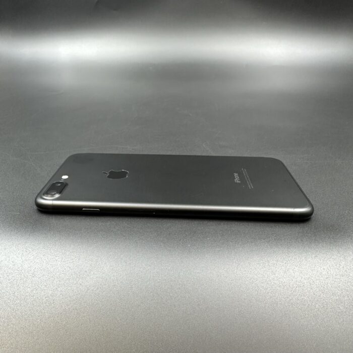 iPhone 7 Plus 128GB Black - Image 2