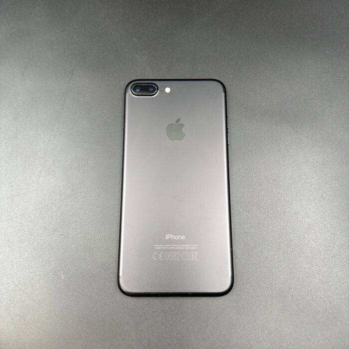 iPhone 7 Plus 128GB Black - Image 6
