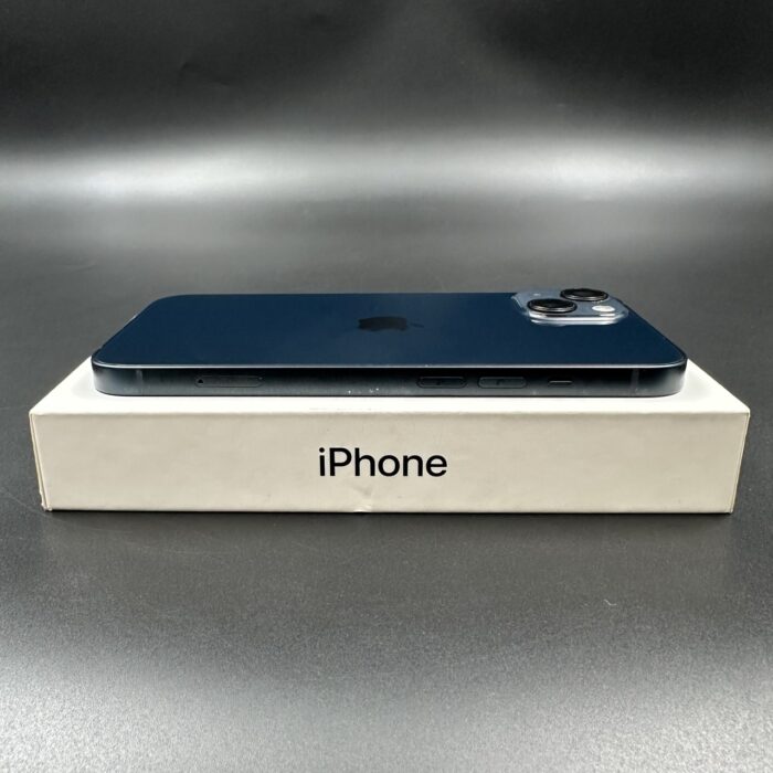 iPhone 13 128GB Midnight - Image 6