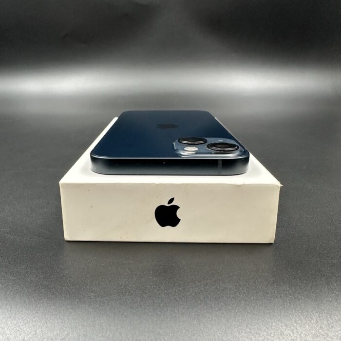iPhone 13 128GB Midnight - Image 7