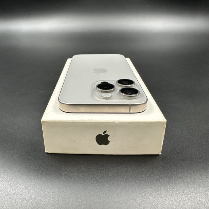 iPhone 15 Pro 256GB Natural Titanium - Image 6