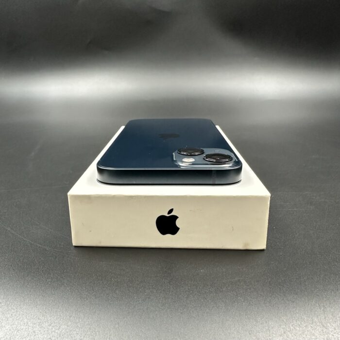 iPhone 13 128GB Midnight - Image 6