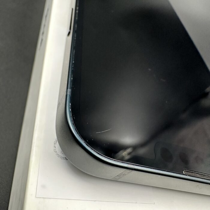 iPhone 13 128GB Midnight - Image 8