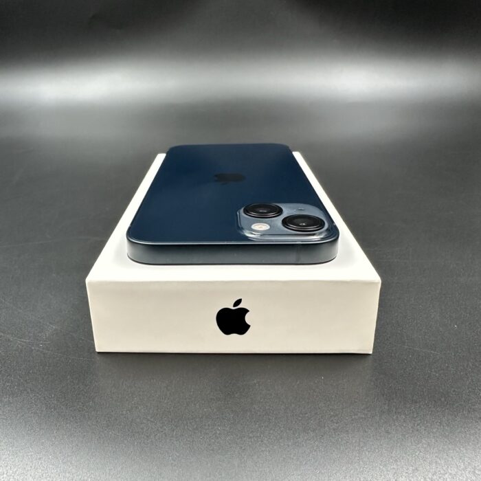 iPhone 13 128GB Midnight - Image 6