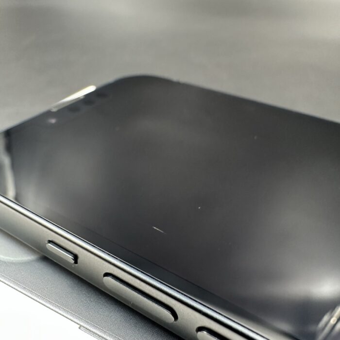 iPhone 13 128GB Midnight - Image 7