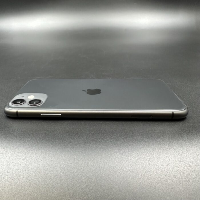 iPhone 11 64GB Black - Image 2