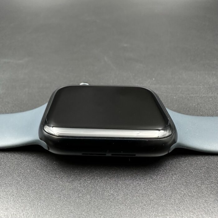 Apple Watch SE (Gen 2) 44MM GPS + Cellular Midnight - Image 2
