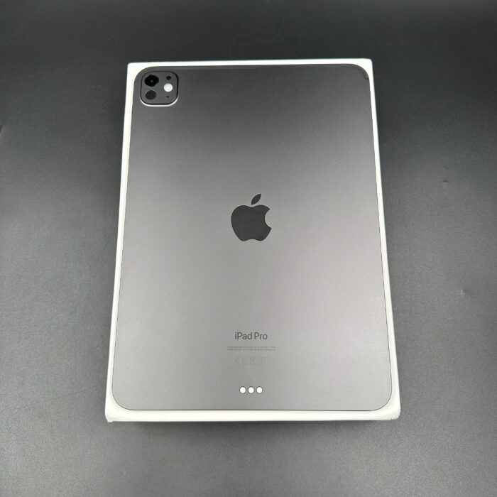 iPad Pro 11-Inch (M4) 256GB WIFI  Space Black - Image 7