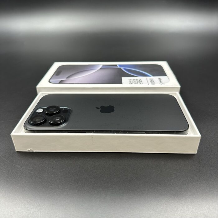 iPhone 16 Pro Max 256GB Black Titanium - Image 2