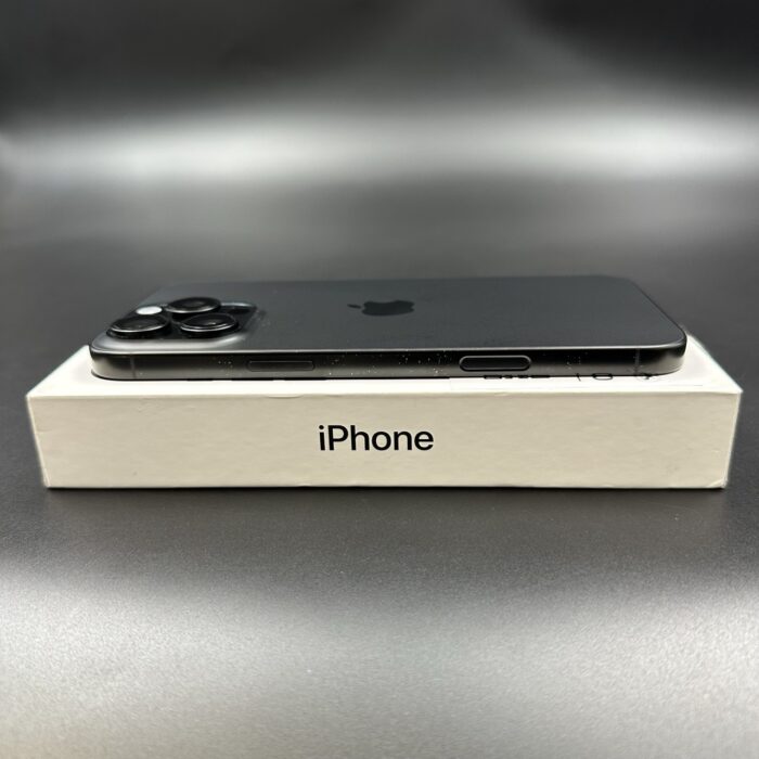 iPhone 16 Pro Max 256GB Black Titanium - Image 3