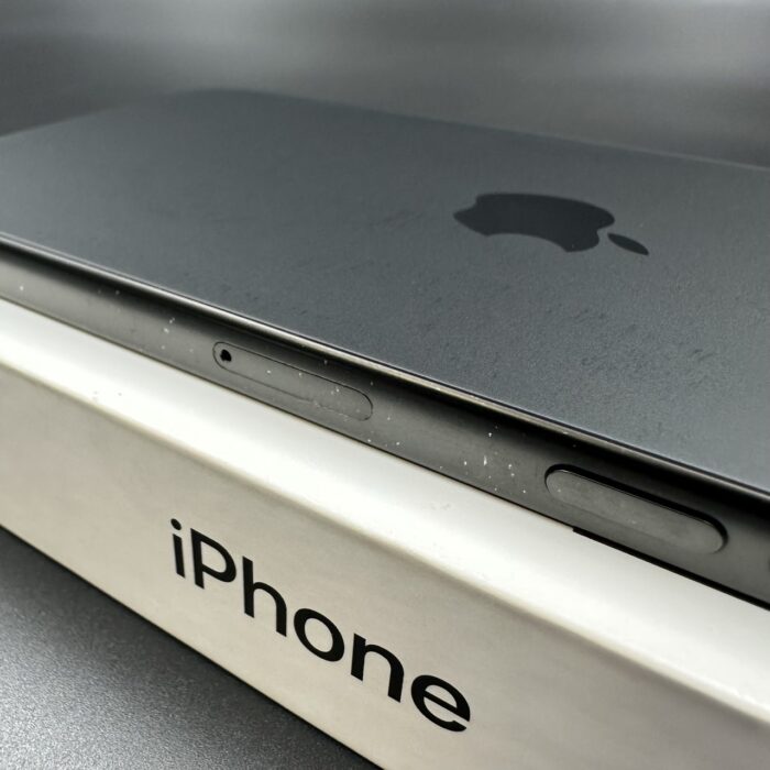 iPhone 16 Pro Max 256GB Black Titanium - Image 7