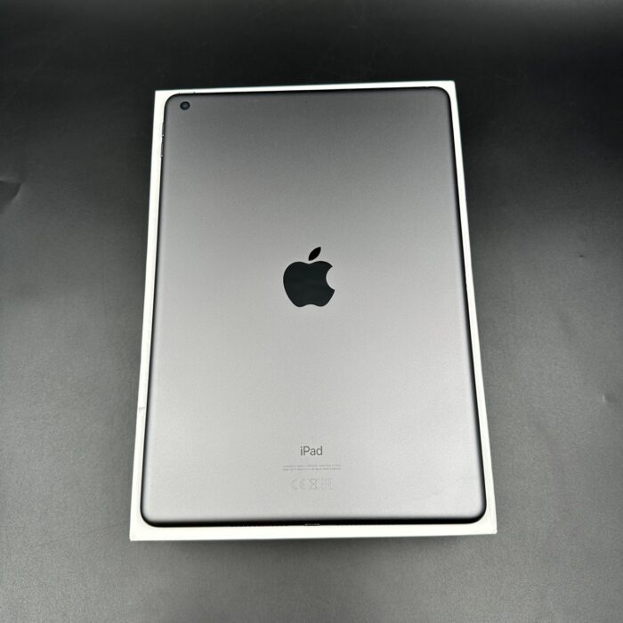 iPad (8th Generation) 32GB Wifi Space Grey - Image 7
