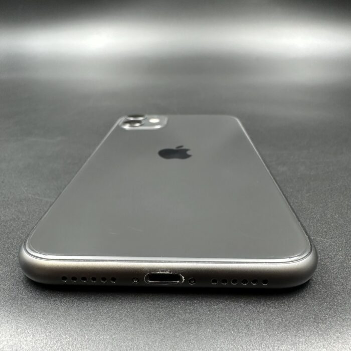iPhone 11 64GB Black - Image 3