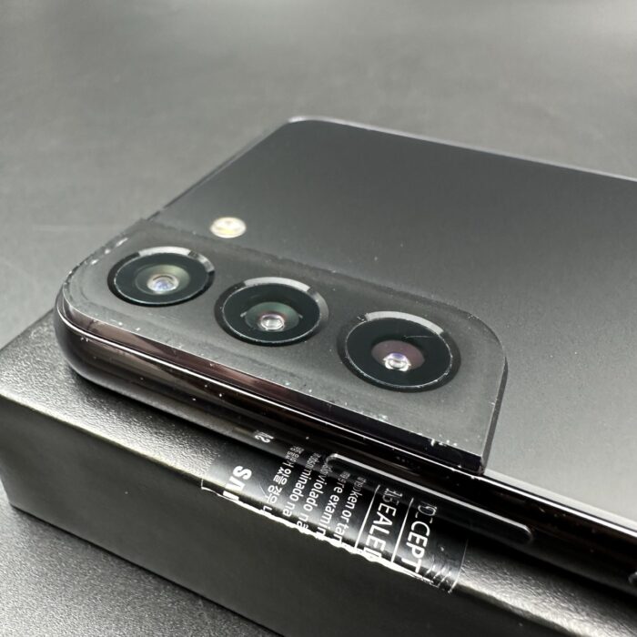 Samsung Galaxy S22 Plus 5G Duos 256GB Phantom Black - Image 4